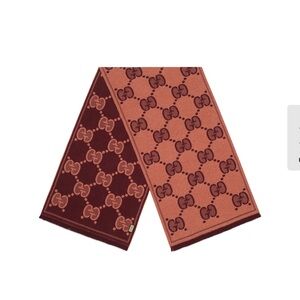Gucci GG jacquard knitted scarf brand new